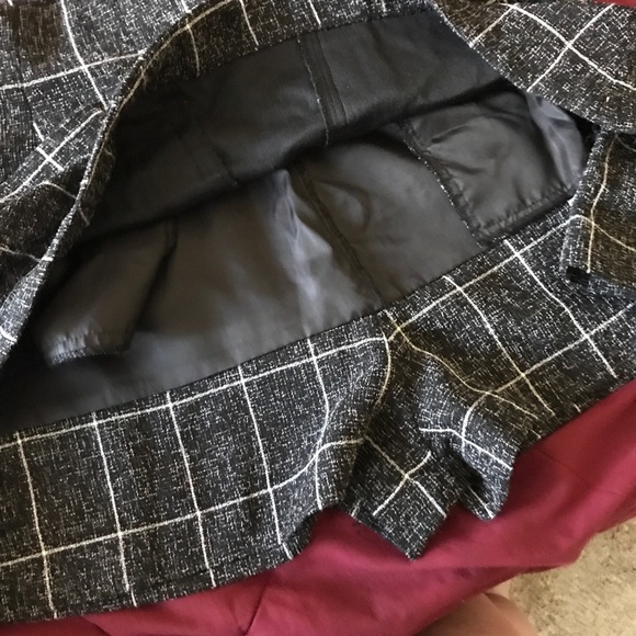 Dabuwawa Button Checkered Skort XL (M-L) - Picture 5 of 8